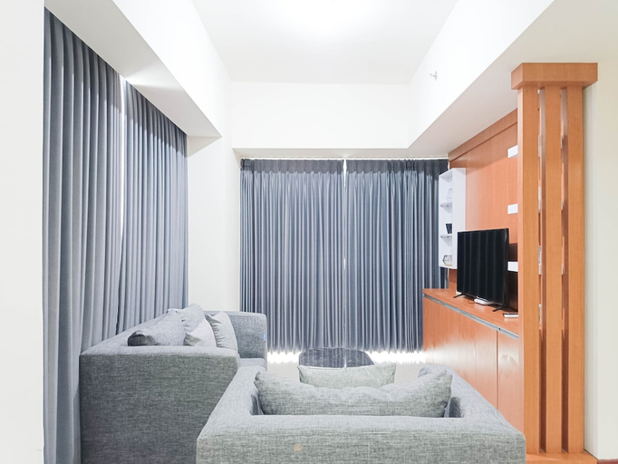 Hotel Interior, Spacious And Comfortable 3Br Vida View Makassar Apartment, Makassar