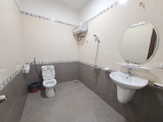 Bathroom 5, Resort HTC Tuan Chau, Hạ Long