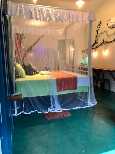 Sport & Beauty 3, La Pinchi Restaurant , Udapalatha