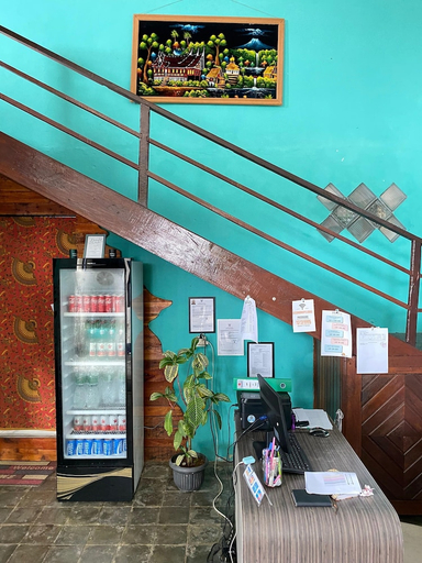 Others 5, Second Hope Lodge, Padang