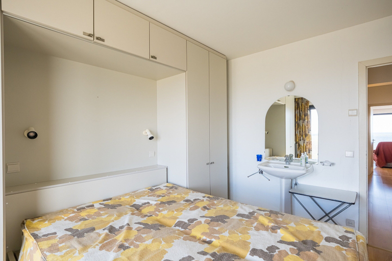 Bedroom 3, Apartment on the 8th Floor With sea View, West-Vlaanderen