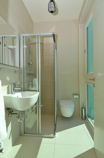 Bathroom 5, San Giuliano, Venezia