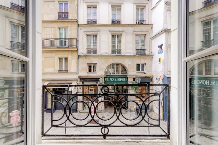 Room 3, Honore Nest - Elegant 1BR Unit in Saint-honore District, Paris