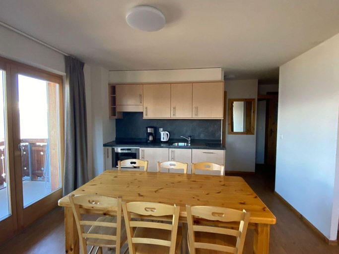 3, Apartment in Nendaz with paid sauna, Conthey