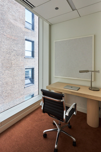 Room 2, Lux 67fl Apt Lake Views Top Residential Sky Deck, Cook