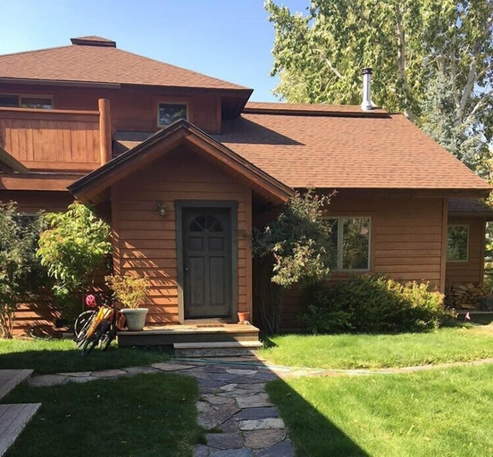 Exterior 5, Creekside on Quigley - 3BD Private Home on Trails + Hot Tub, Blaine