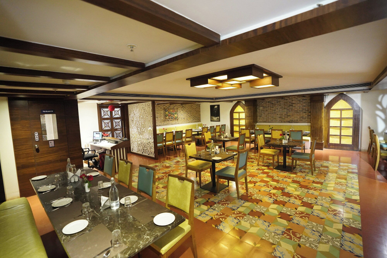 Food & Drinks 5, Zip By Spree Hotels Samudra, Belgaum