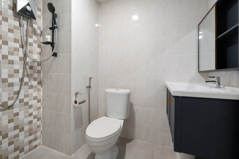 Bathroom, iCheck inn Darisa Ngamwongwan, Muang Nonthaburi
