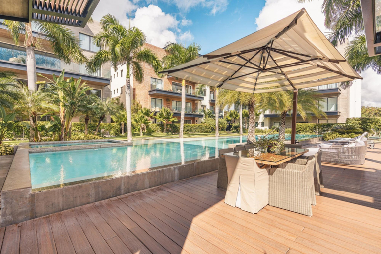 Room 2, Loft 2BR 6 Guests Pool View Cap Cana, Salvaleon de Higuey