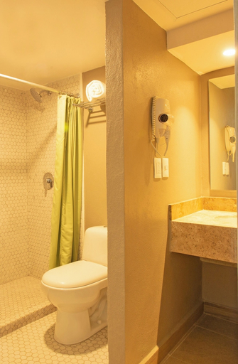 Bathroom 5, Hotel Amares Acapulco, Acapulco de Juárez