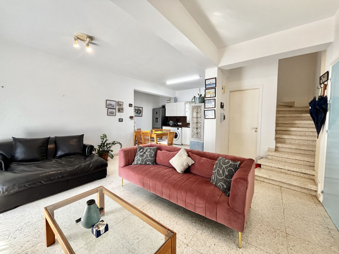 Room 3, 155 PRV - Stay Pervolia Maisonette, Larnaca