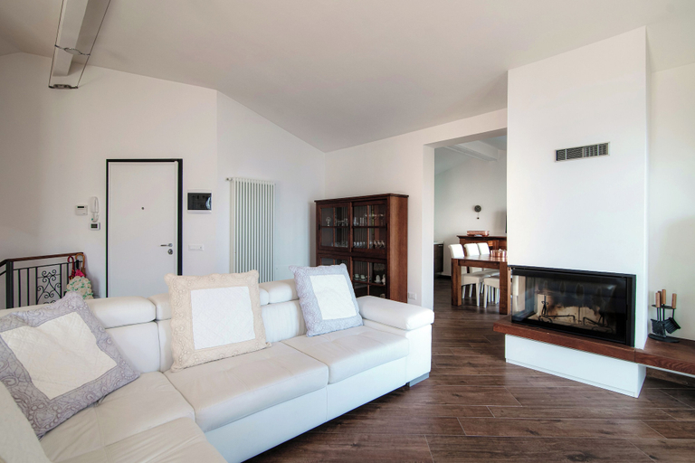 Living area 2, Argegno Wonderful View, Como