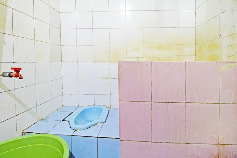 Bathroom, Hotel O Desa Wisata NangelasariNearPasir Tulang, Tasikmalaya