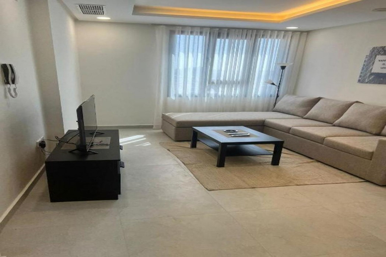 Others 4, Magic Suite Mahboula Tower