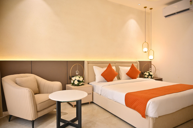 Room 2, The Hoften Lotus Court, Greater Noida, Gautam Buddha Nagar
