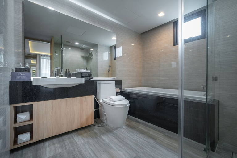 Bathroom 4, Akyra Sukhumvit Bangkok, Wattana