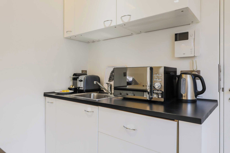 Private kitchen 3, Bright Studio 2P - Opera, Paris