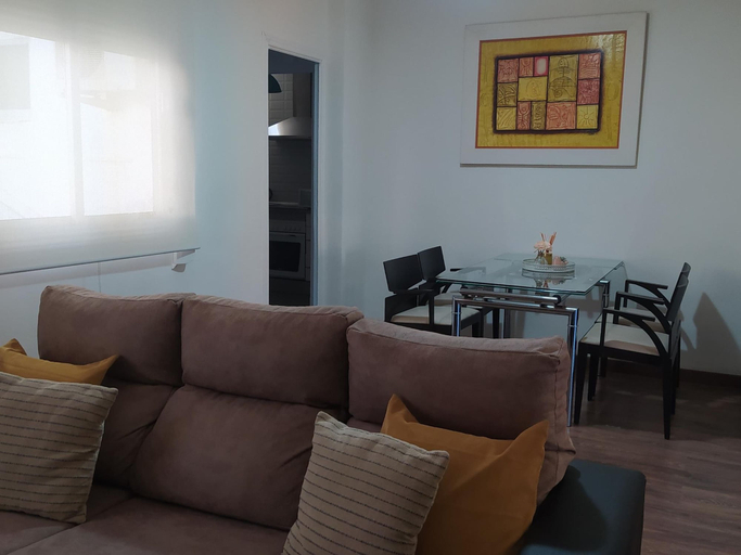 Room 2, Luminous Flat in Great Location, Valencia
