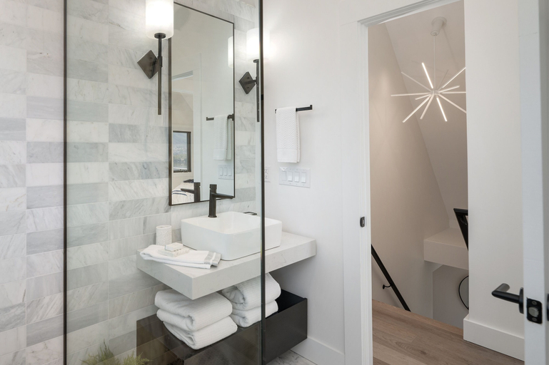Bathroom 4, Ski Shores 3 Bedroom Cabin by RedAwning, Grand