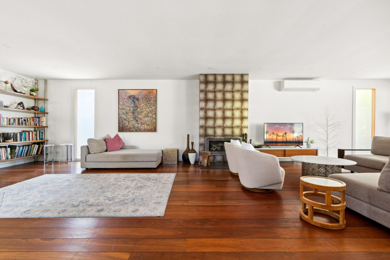 Living area 4, Elegant 3-bed Home With Games Room, Sydney