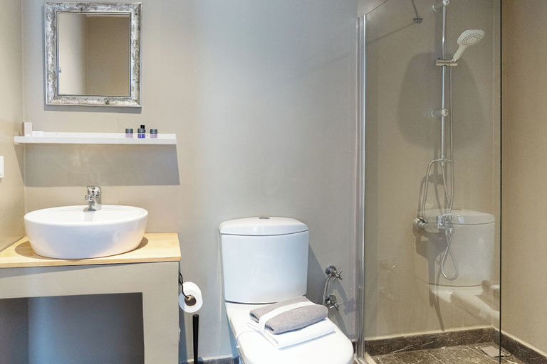 Bathroom 3, Kalkan Ayapa Hotel, Kaş