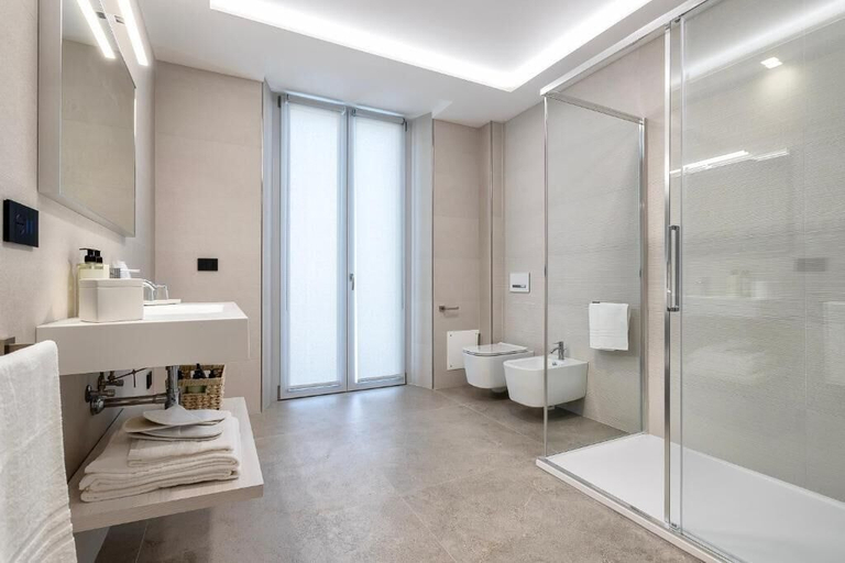 Bathroom 5, MESBEGLIA LUXURY ROOMS, Sassari