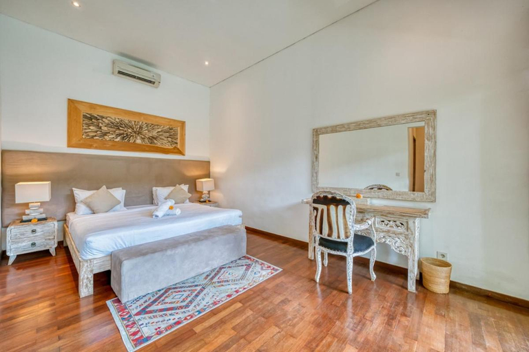 Others 3, OPENING PROMO Luxury 5 plus 1 Bdr Villa 100m To Beach, Badung