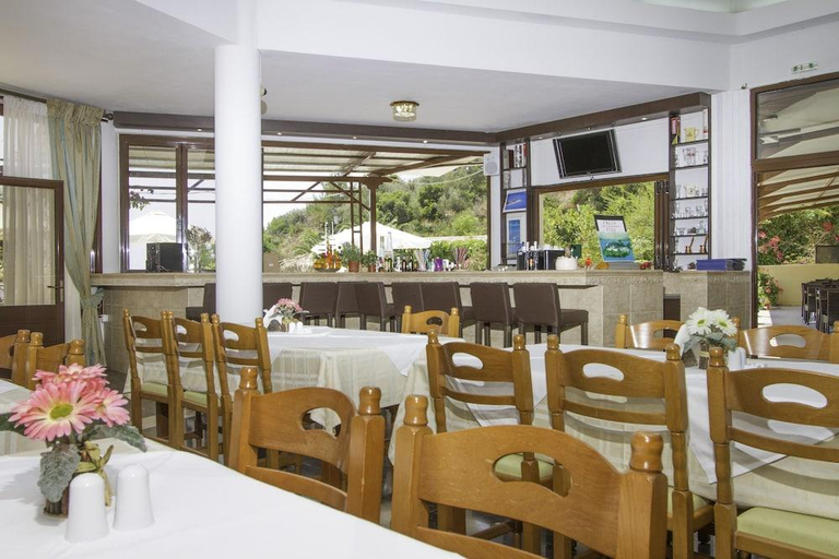 Food & Drinks 4, Karavados Beach Hotel, Ionian Islands