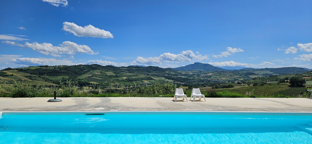 Pool, Geodome in the Vineyard With Pool, Fermo