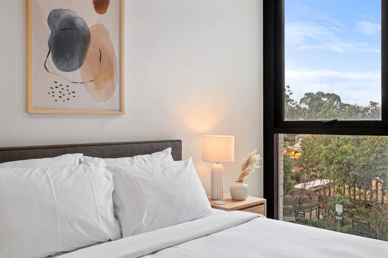 Room 4, Heidelberg 2-bed Retreat Near Austin Hospital, Melbourne