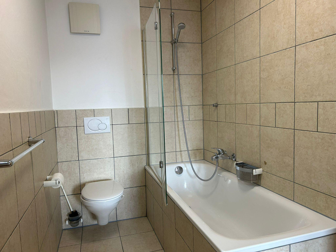 5, Pleasant apartment with balcony, Sion