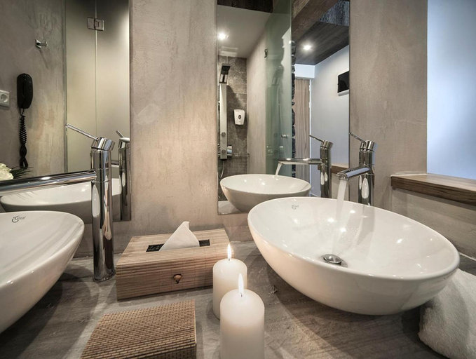 Bathroom 4, Elounda Orama Boutique Hotel by GHH, Crete