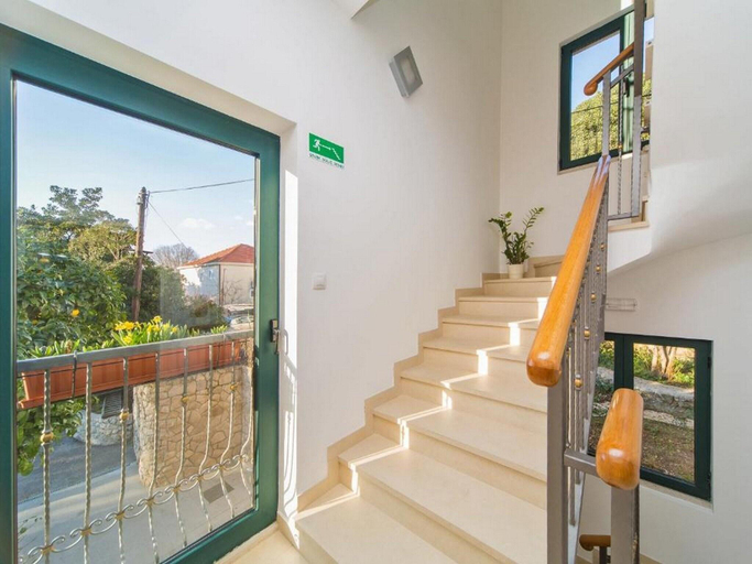 Others 3, B Apartments - Two Bedroom Apartment with Balcony, Dubrovnik
