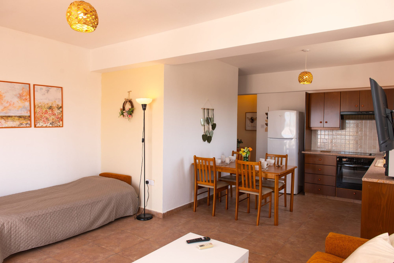 Room 4, 94 KAP - Stay Kali Sun Apartment