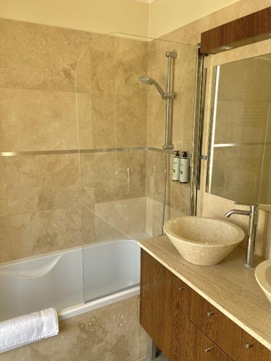 Bathroom, Hotel La Falaise, Var