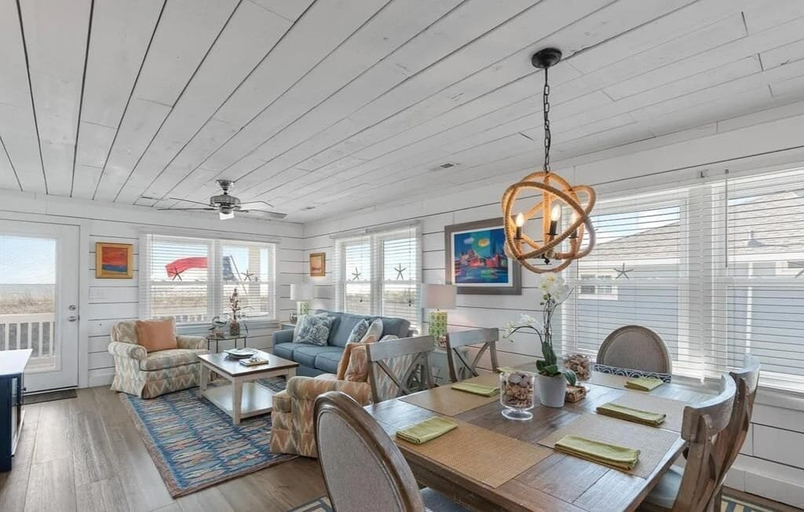 Dining 3, Magnolia Cottage - 3 Br Home, Brunswick