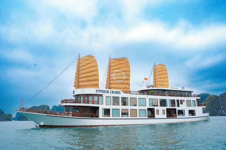 Exterior & Views, Emperor Cruises Legacy Halong, Hạ Long