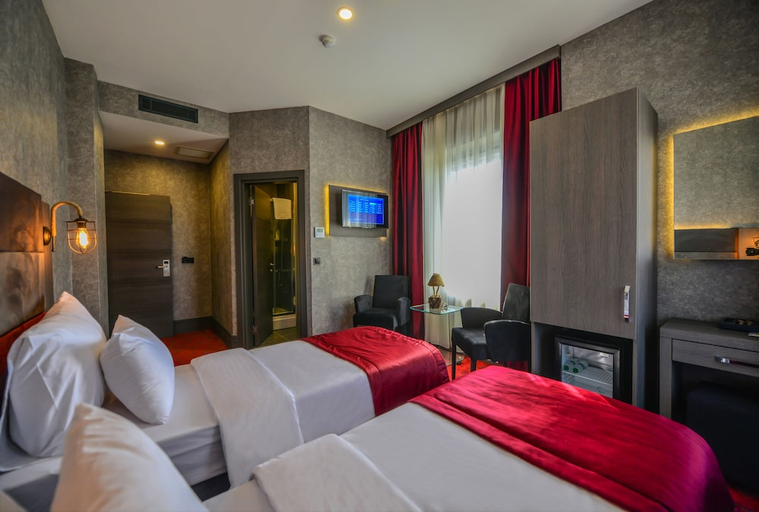 Bedroom 3, A11 Hotel Atasehir, Maltepe