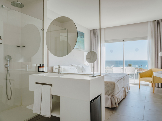 Bathroom 4, Grupotel Conil Playa - Adults Only Recommended, Cádiz