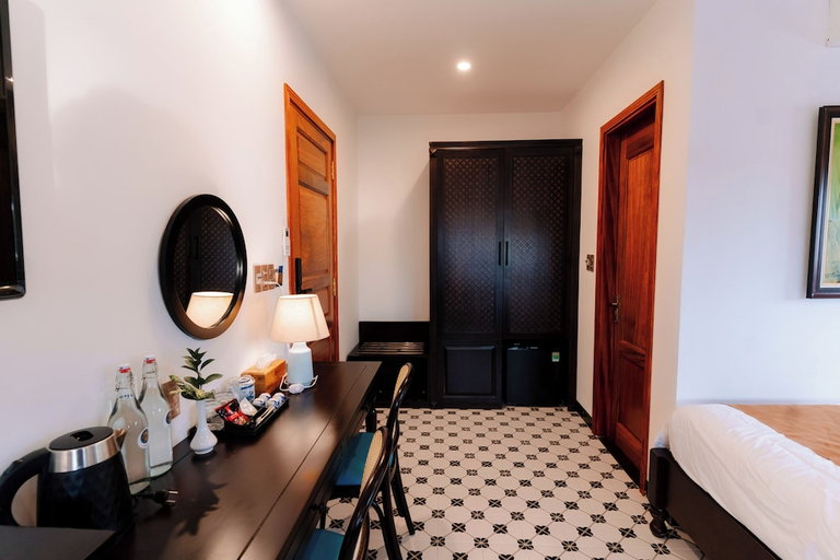 Bedroom 2, 75 Garden INN, Huế