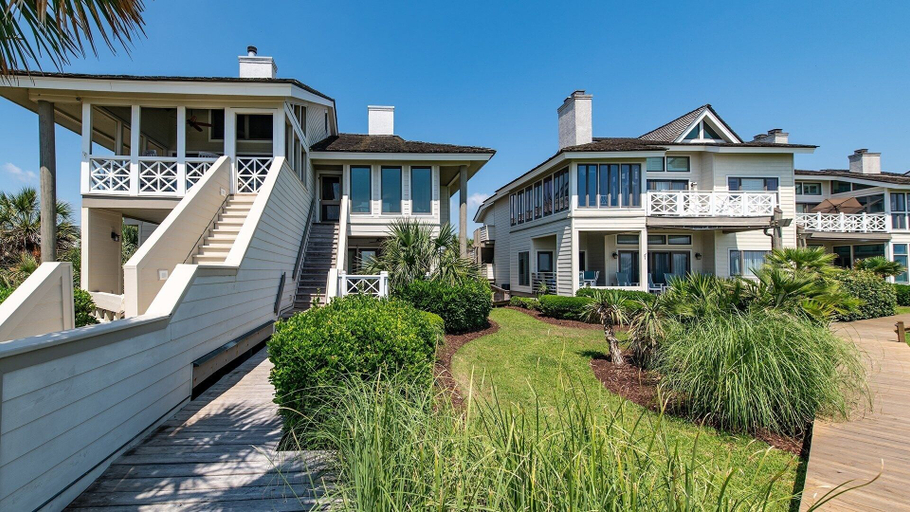 Exterior 4, Spacious Oceanfront Villa With Elevator, Wifi, Library, Board Games, Sunroom, And Wine Refrigerator 4 Bedroom Villa by Peace Vacations, Georgetown