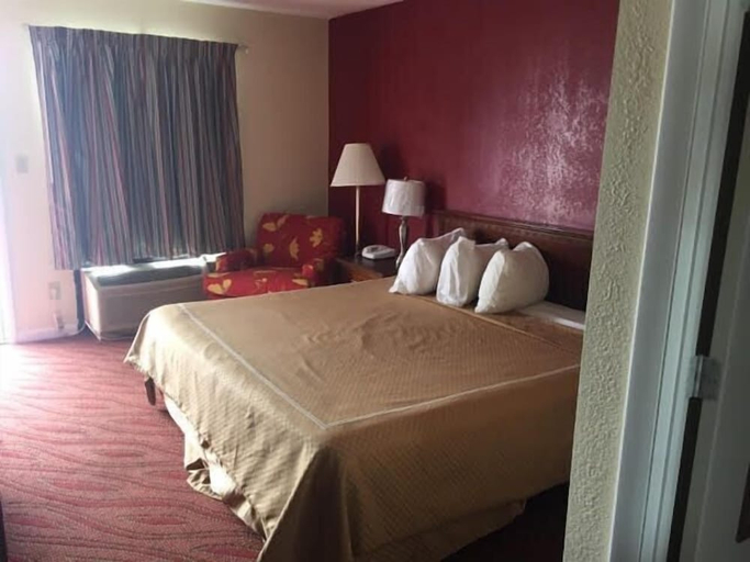 Bedroom 2, Quality Inn & Suites Thompson, McDuffie