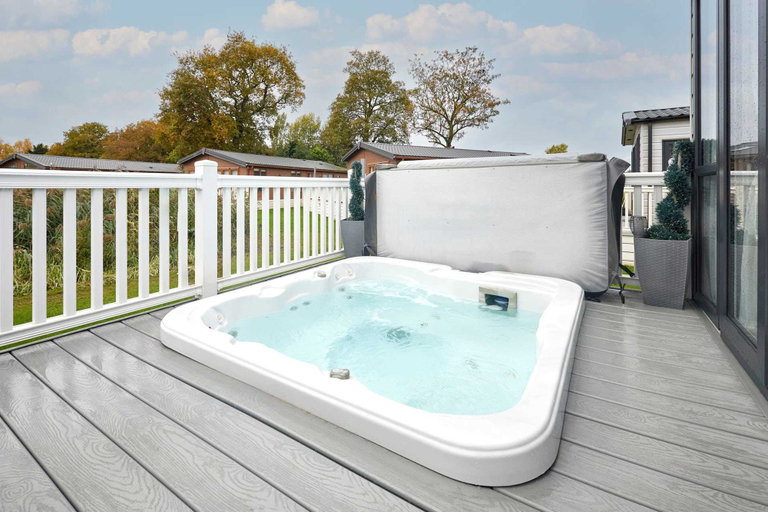 Room 2, Host Stay Lakeview Winter, East Riding of Yorkshire