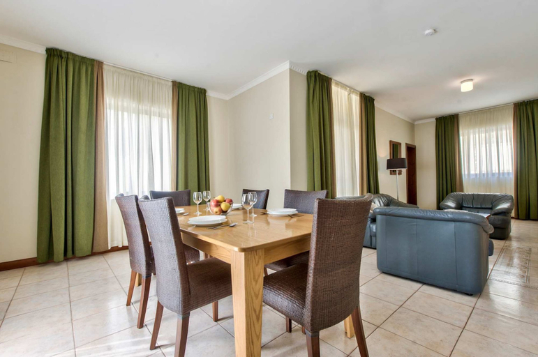 Room 5, Villa Hibiscus 3 Bedroom Villa With Private Pool