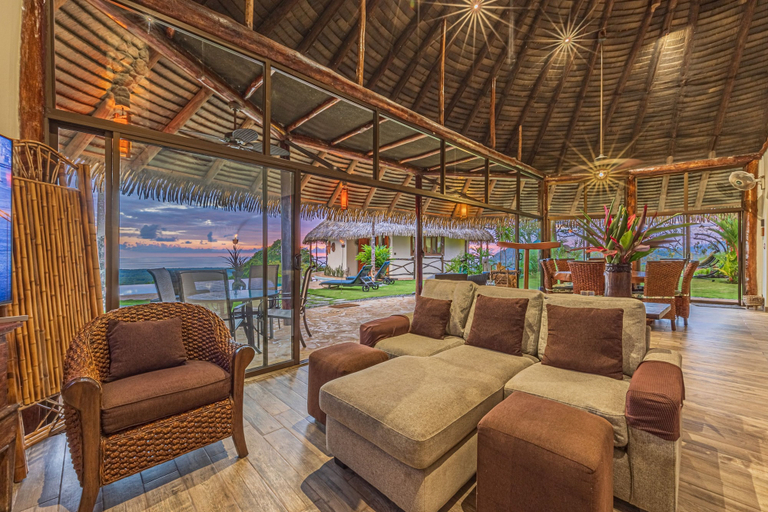 Room 5, Tiki Vibez by Pura Villas, Osa