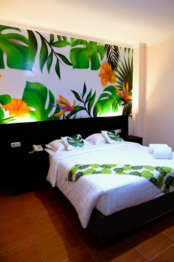 Bedroom 2, Tropical Point Hotel Syariah, Kendari