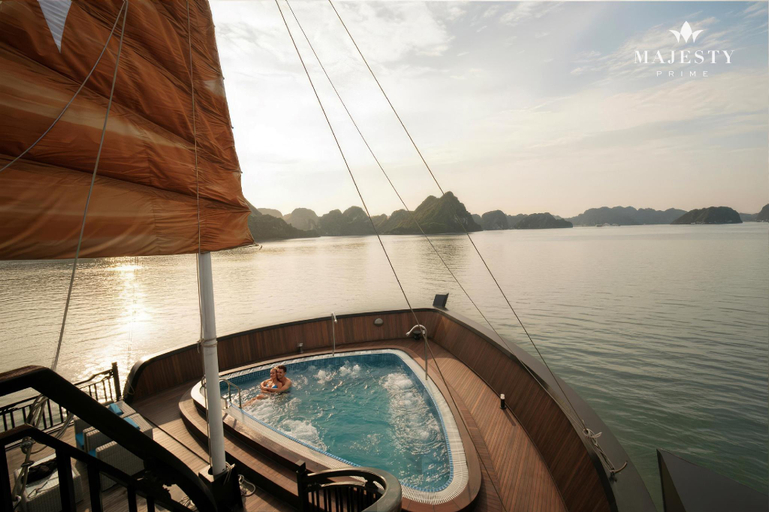 Sport & Beauty 2, Majesty Prime Cruise, Hạ Long