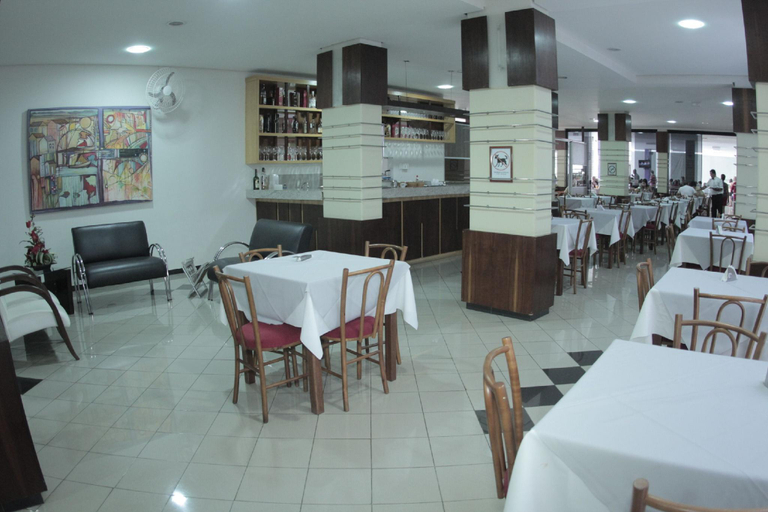 Food & Drinks 4, Hotel Vind's Plaza, Caratinga