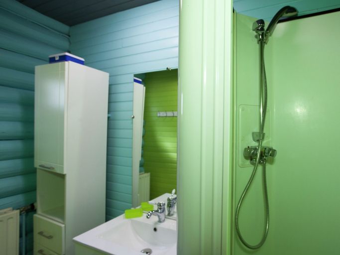 Bathroom 3, Cozy Chalet in Francorchamps, Liège