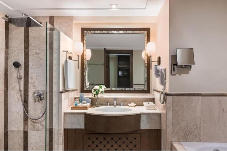 Bathroom 5, Henann Regency Resort & Spa, Malay